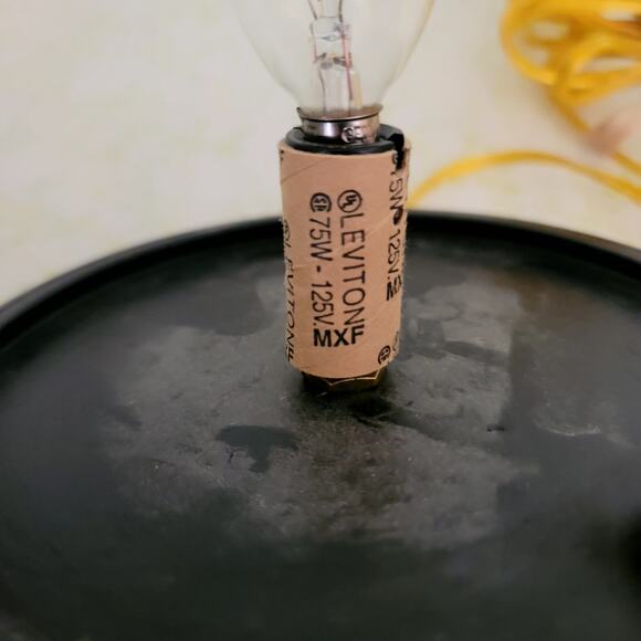 Chinoiserie Blanc de Chine pierce porcelain table lamp Black Base White Table - Picture 7 of 10